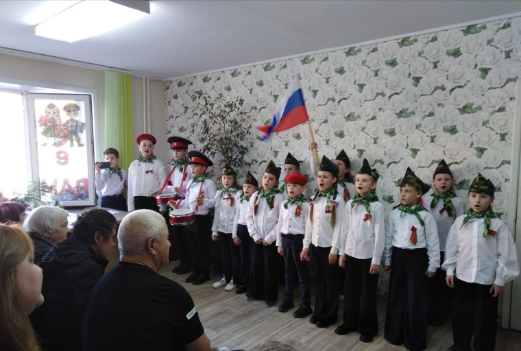 Великий май – великий подвиг!.