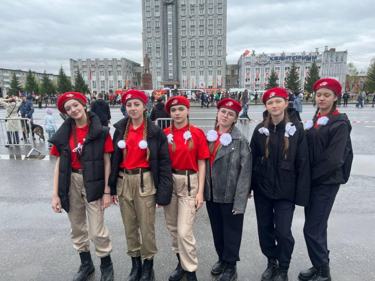 Участие в Параде Победы.